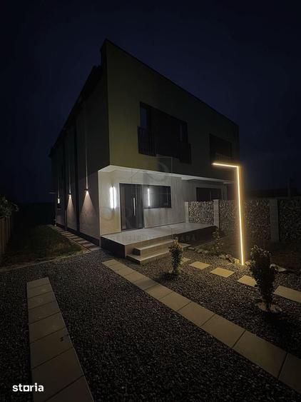 Casă cu 4 camere cu Teren 270 Mp în Șag