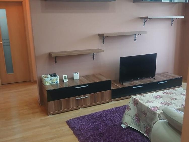 Apartament cu 2 camere semidecomandat în Colentina