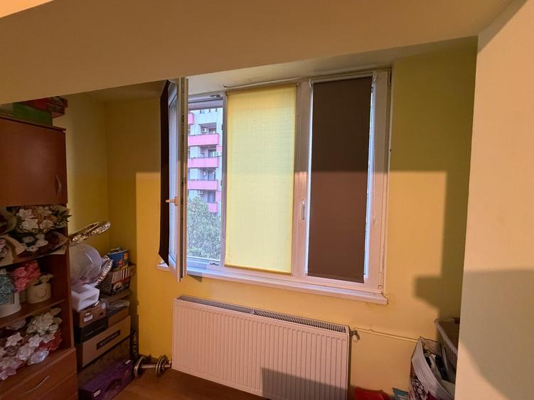 Garsonieră decomandată în Buziașului