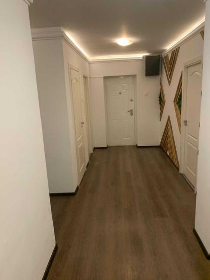Casă cu 4 camere în Mărăști