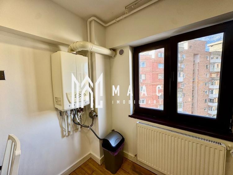 Apartament cu 3 camere nedecomandat, mobilat în Central