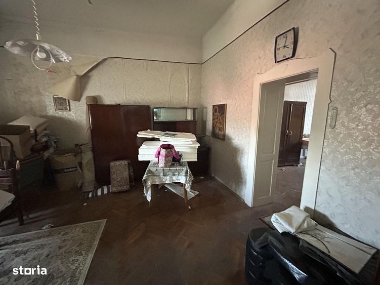 Apartament cu 3 camere în Central
