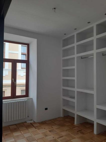 Apartament cu 2 camere decomandat în Ultracentral