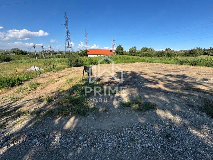 Teren de 582 mp, în Oarda