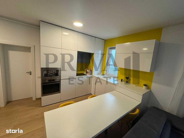 Apartament cu 3 camere, mobilat în Central