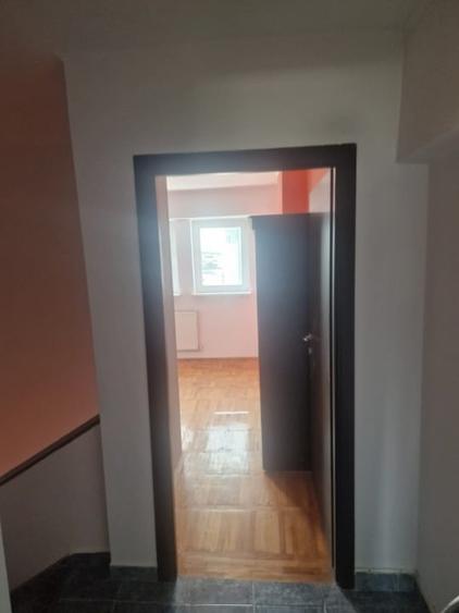 Apartament cu 3 camere decomandat în Ultracentral