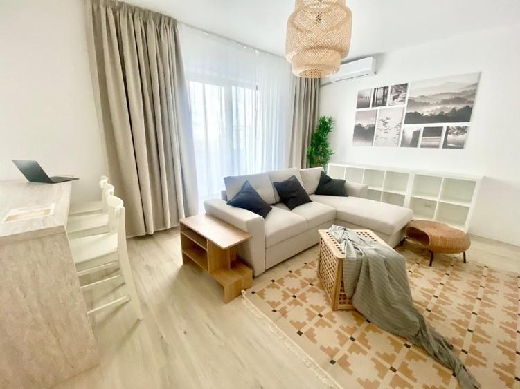 Apartament cu 2 camere decomandat, mobilat în Unirii