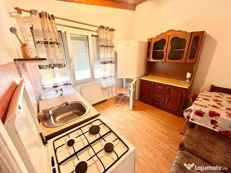 Apartament cu 2 camere semidecomandat în Exterior Vest