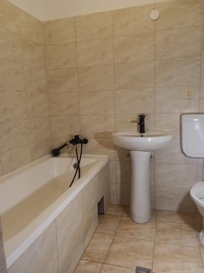 Apartament cu 2 camere decomandat în Dristor