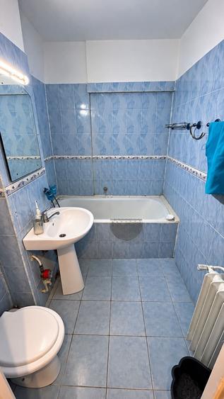 Apartament cu 3 camere decomandat în Pantelimon