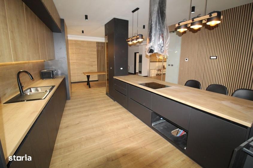 Spațiu comercial, de 1,100 mp, în Ultracentral