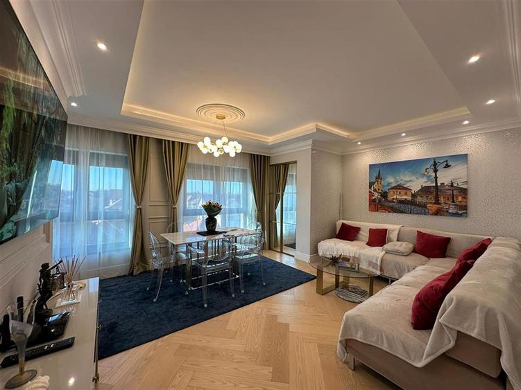 Apartament cu 2 camere decomandat, mobilat în Calea Dumbrăvii
