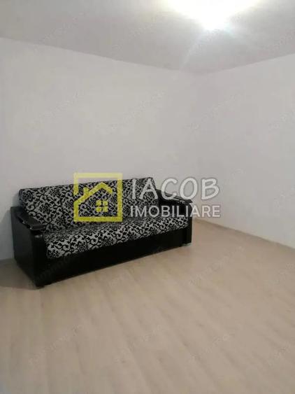 Apartament cu 2 camere decomandat, mobilat în Mioriței
