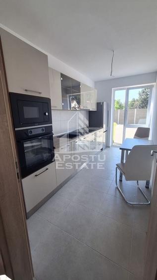 Apartament cu 2 camere semidecomandat în Lipovei