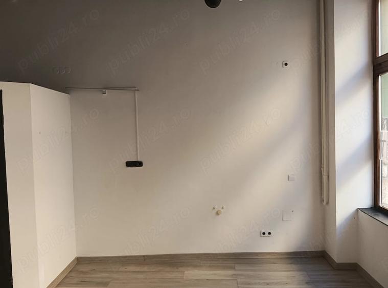 Spațiu comercial, de 31 mp, în Ultracentral