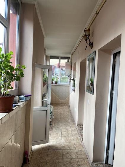 Casă individuală cu 6 camere cu Canalizare în Mărășești