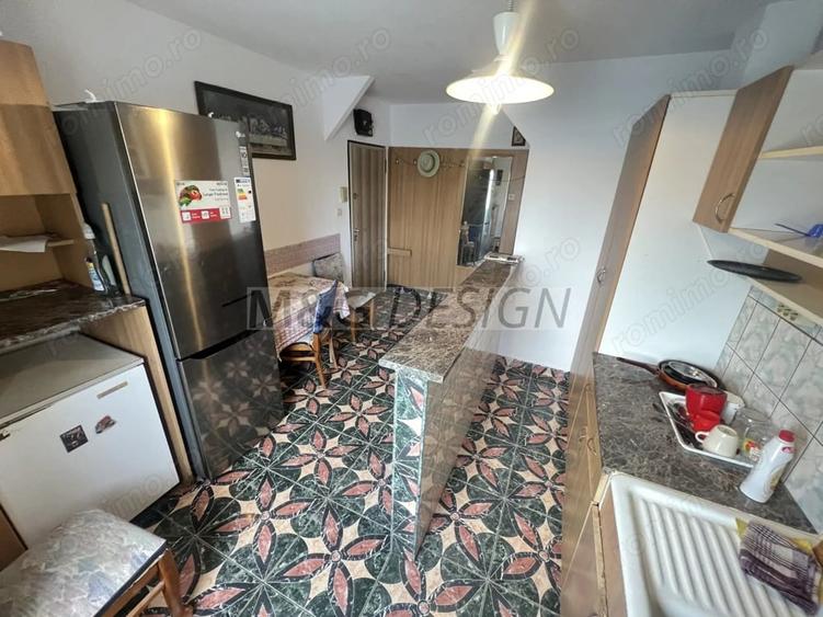3 camere decomandat zona Girocului, etaj 3, CENTRALA - 10