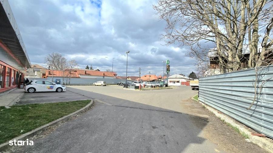 Spațiu comercial, de 910 mp, în Minieri