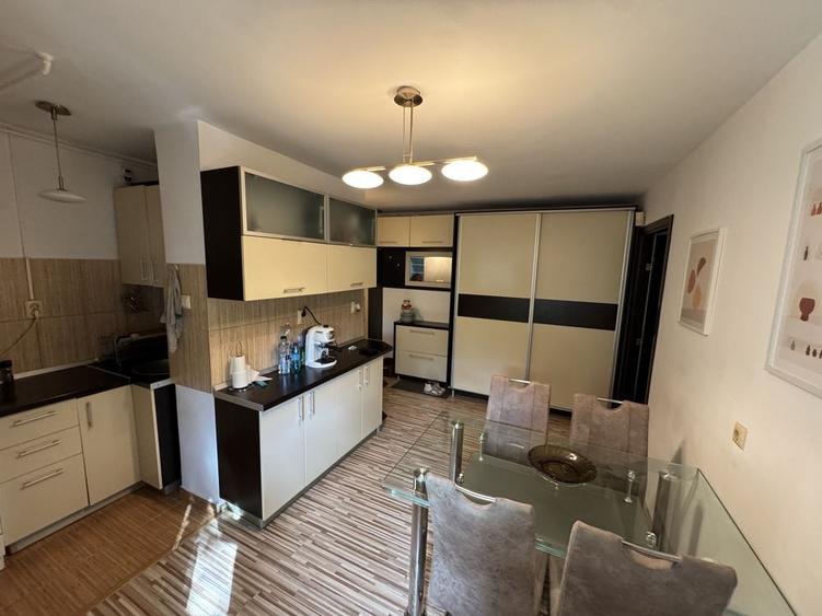 Apartament cu 2 camere în Steaua
