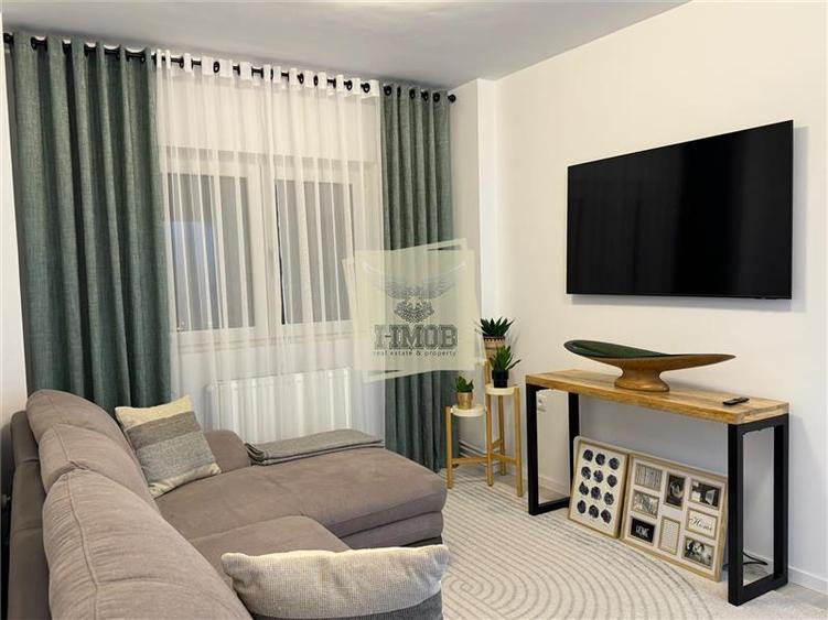 Apartament cu 3 camere decomandat, mobilat în Mihai Viteazul