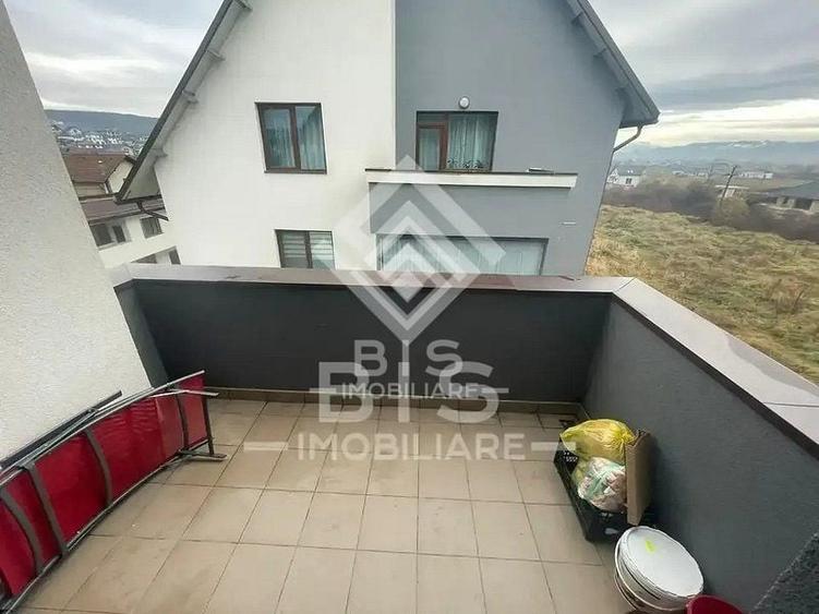 Apartament cu 4 camere decomandat în Exterior Est