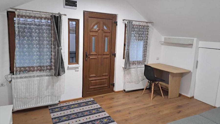 Apartament cu 2 camere semidecomandat în Nord