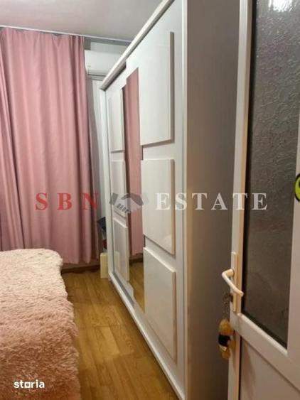 Apartament cu 3 camere semidecomandat în Rahova