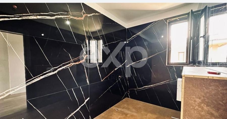 Casă individuală cu 4 camere cu Canalizare în Corbeanca