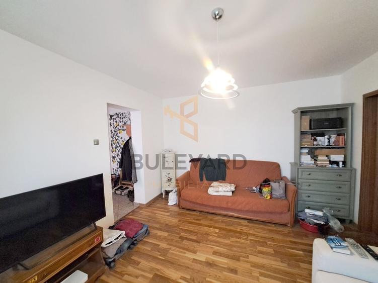 Apartament cu 2 camere semidecomandat, mobilat în Grigorescu