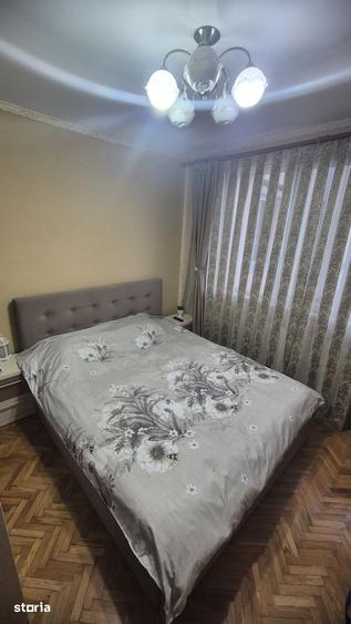 Apartament cu 3 camere în Sânmartin