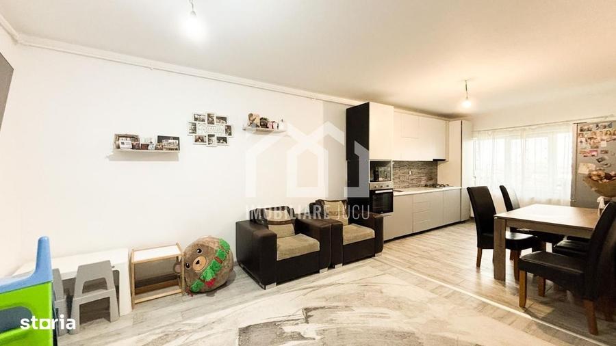 Apartament cu 3 camere în Juc-Herghelie