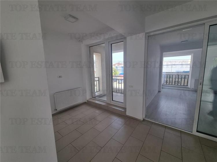 Casă individuală cu 5 camere cu Teren 250 Mp în Odăi