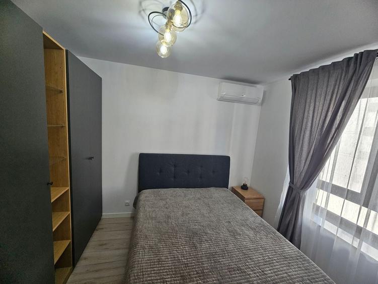 Apartament cu 2 camere decomandat în Băneasa