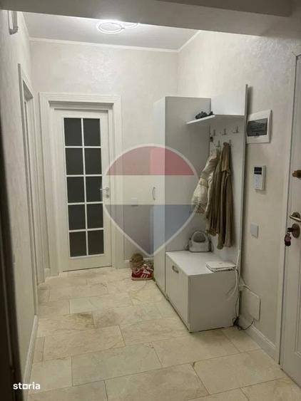 Apartament de inchiriat - 2 camere Royal Town - 4