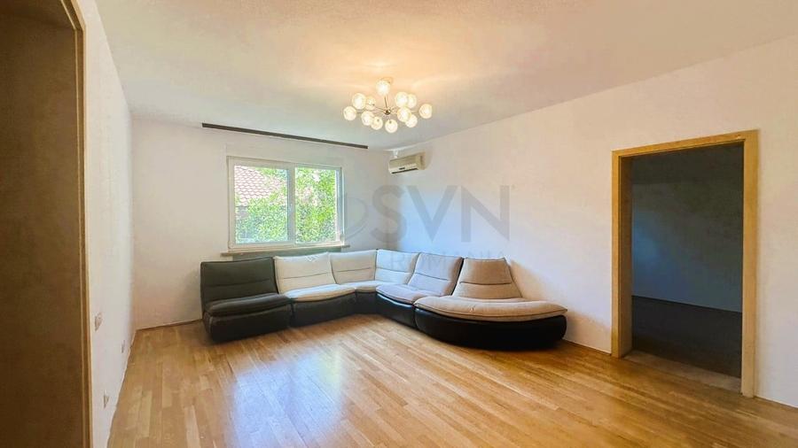 Apartament cu 5 camere decomandat în Primăverii