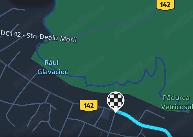Teren de 7700 mp, în Letca Veche