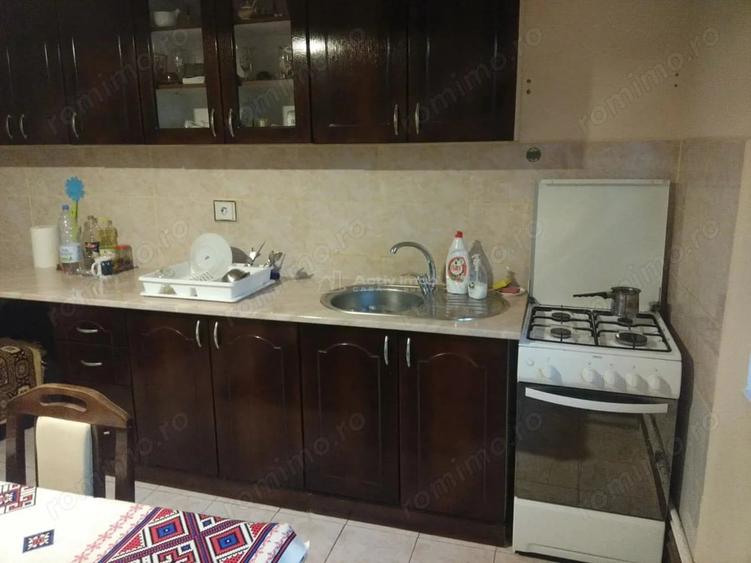 Casă cu 3 camere cu Teren 1642 Mp în Pojejena
