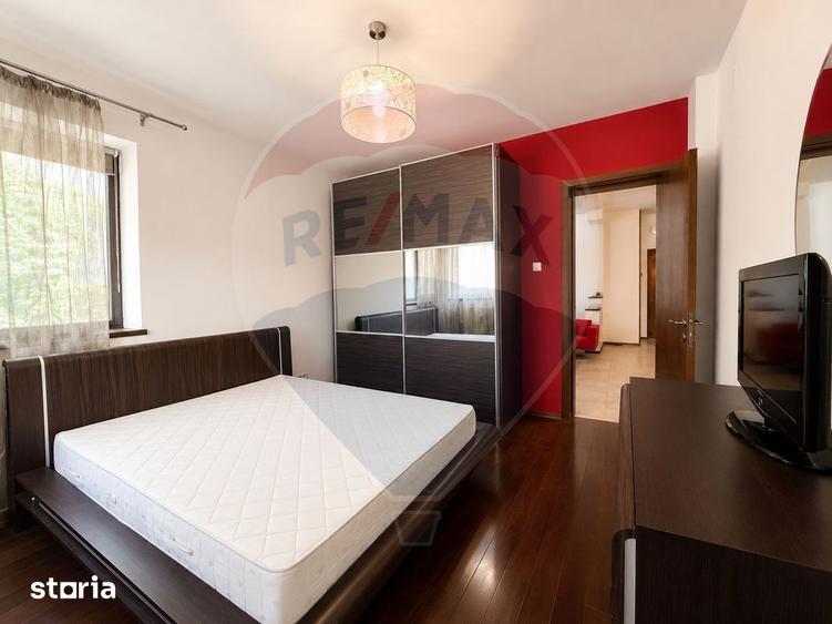 Apartament cu 3 camere de vanzare Ultracentral Bd Tomis Constanta - 2