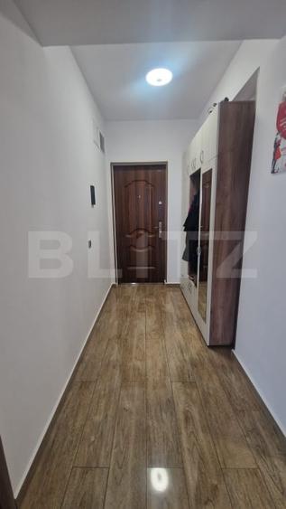 Apartament cu 3 camere decomandat, mobilat în 13 Decembrie