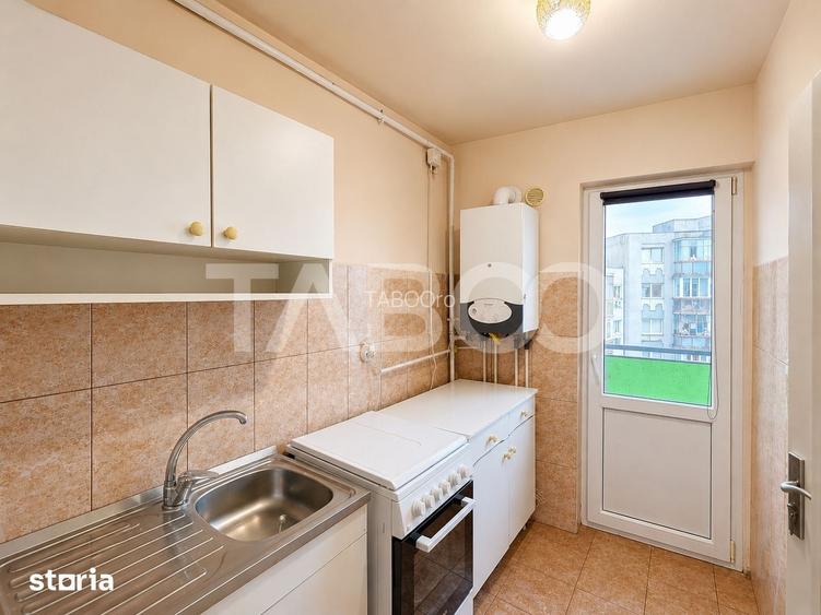Garsoniera de vanzare bucatarie separata cu balcon in Grigorescu