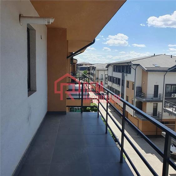 Apartament cu 2 camere decomandat în Fundeni