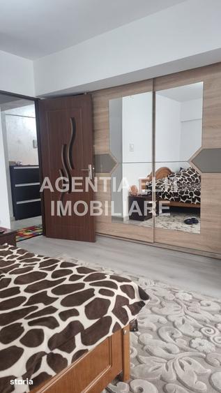 Apartament cu 2 camere, mobilat în Ultracentral