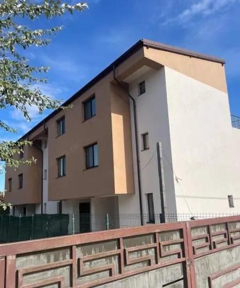 Casă cu 4 camere cu Teren 190 Mp în Giurgiului