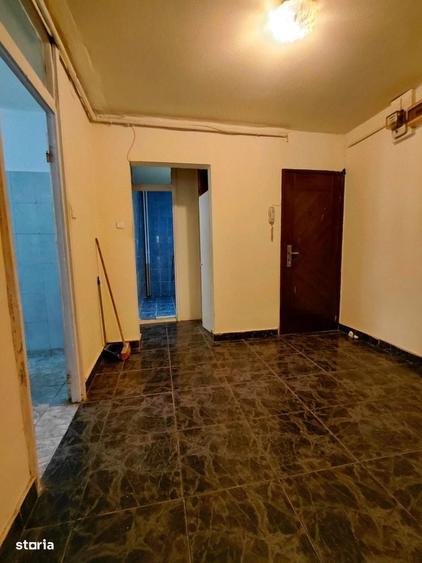 Apartament cu 4 camere decomandat în Mărgeanului