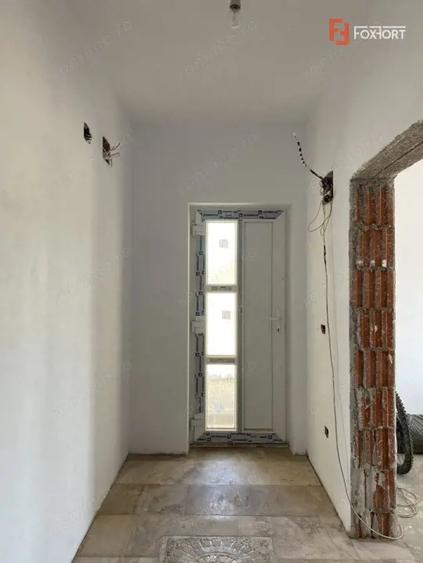 Casă cu 3 camere cu Teren 350 Mp în Remetea Mare