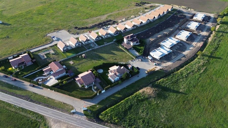 Casă individuală cu 2 camere cu Canalizare în Sânandrei