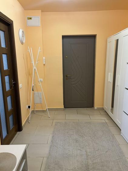 Apartament cu 2 camere semidecomandat în Timpuri Noi