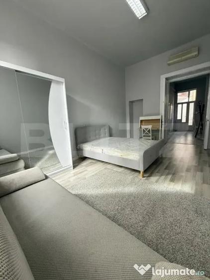 Apartament cu 2 camere decomandat în Central