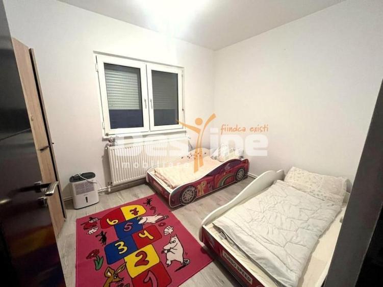 Apartament cu 3 camere decomandat în Inel I