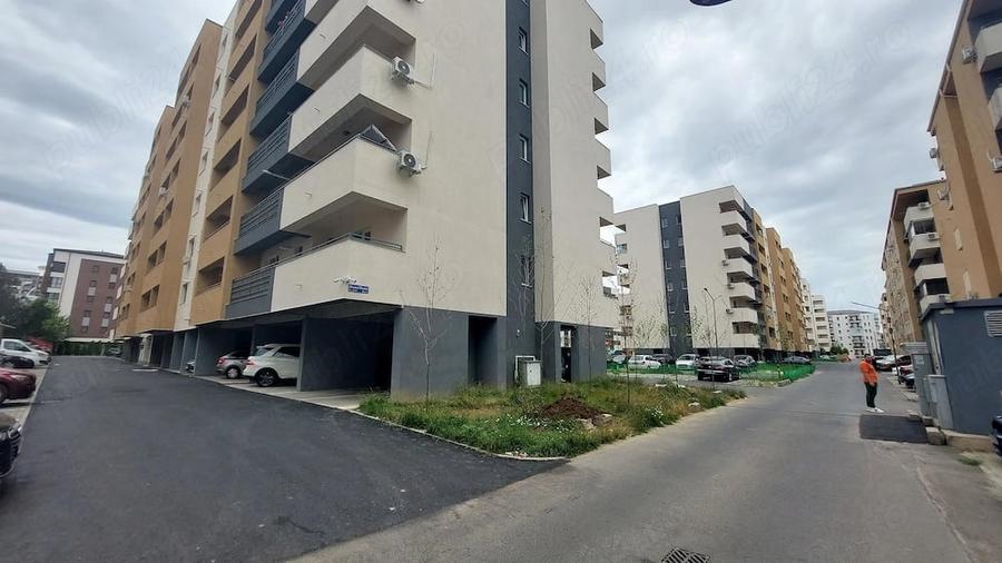 Apartament cu 2 camere decomandat în Metalurgiei